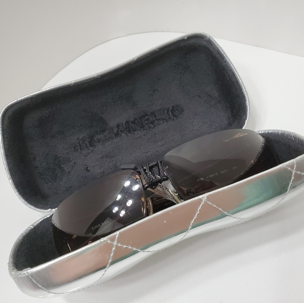 Chanel Cc Rimless Sunglasses - image 5